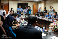 نشست خبری رئیس سازمان هنری و امور سینمایی دفاع مقدس
