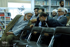 رونمایی کتاب آئینه تمام نما 