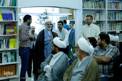 رونمایی کتاب آئینه تمام نما 