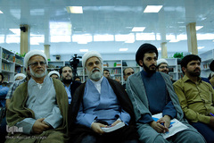 رونمایی کتاب آئینه تمام نما 