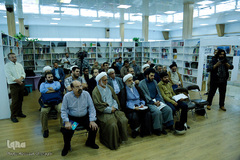 رونمایی کتاب آئینه تمام نما 