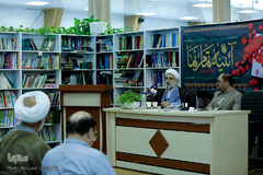 رونمایی کتاب آئینه تمام نما 