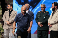 مراسم تجلیل از هنرمندان عرصه ایثار و شهادت
