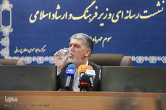 نخستین نشست خبری وزیر فرهنگ و ارشاد اسلامی