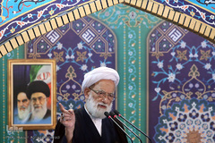آیت‌الله محمد امامی کاشانی، خطیب موقت  نماز جمعه تهران 