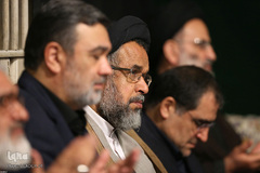 مراسم عزاداری شب تاسوعای حسینی با حضور رهبر معظم انقلاب