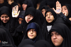 مراسم عزاداری شب تاسوعای حسینی با حضور رهبر معظم انقلاب