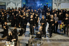 عزاداری شب عاشورای حسینی در 
حرم امام زاده حسن(ع)