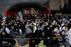 عزاداری شب عاشورای حسینی در 
حرم امام زاده حسن(ع)