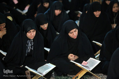 کرسی تلاوت قرآن شب عاشورا در حرم عبدالعظیم حسنی (ع)