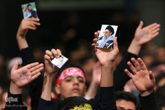 عزاداری شام غریبان حسینی در محضر رهبر انقلاب