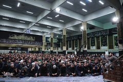 عزاداری شام غریبان حسینی در محضر رهبر انقلاب