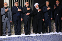 عزاداری شام غریبان حسینی در محضر رهبر انقلاب