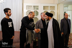 سوگ‌نشینی قاریان قرآن در سومین شب شهادت امام حسین(ع)