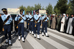 تشییع پیکرهای مطهر دو شهید گمنام دفاع مقدس در شهرک آسمان پایگاه یکم شکاری مهرآباد