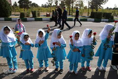 تشییع پیکرهای مطهر دو شهید گمنام دفاع مقدس در شهرک آسمان پایگاه یکم شکاری مهرآباد