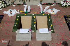 تشییع پیکرهای مطهر دو شهید گمنام دفاع مقدس در شهرک آسمان پایگاه یکم شکاری مهرآباد