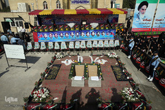 تشییع پیکرهای مطهر دو شهید گمنام دفاع مقدس در شهرک آسمان پایگاه یکم شکاری مهرآباد