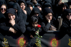 تشییع پیکرهای مطهر دو شهید گمنام دفاع مقدس در شهرک آسمان پایگاه یکم شکاری مهرآباد