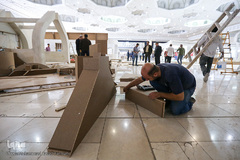 آماده سازی غرفه ایکنا در بیست و سومین نمایشگاه مطبوعات