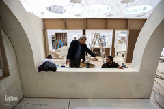 آماده سازی غرفه ایکنا در بیست و سومین نمایشگاه مطبوعات