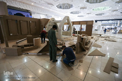 آماده سازی غرفه ایکنا در بیست و سومین نمایشگاه مطبوعات