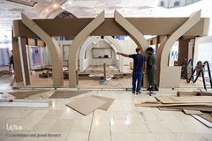 آماده سازی غرفه ایکنا در بیست و سومین نمایشگاه مطبوعات