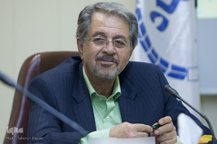 ظهر دلنشین «هادی فروزان»
