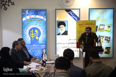 مناظره دانشجویی در غرفه ایکنا