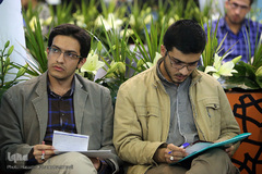 مناظره دانشجویی در غرفه ایکنا