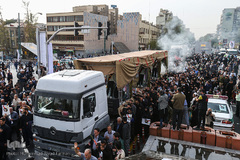 تشییع پیکر ۵۴ شهید دفاع مقدس 