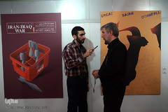 افتتاحیه نمایشگاه پوستر «سقوط شیطان بزرگ»