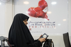 داوطلبان اهدای خون به زلزله زدگان کرمانشاه