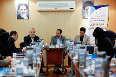 نشست نقش گردشگری در اشتغال و کارآفرینی دانشجویان