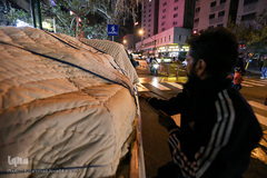 جمع آوری کمک های مردی برای زلزله زدگان 