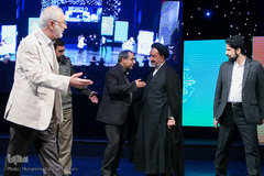 مراسم تجلیل از مقام کتابخوان برگزیده کشوری