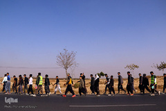 زائران پیاده امام رضا (ع)