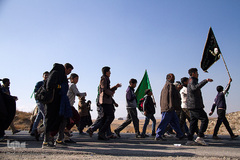 زائران پیاده امام رضا (ع)