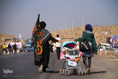 زائران پیاده امام رضا (ع)