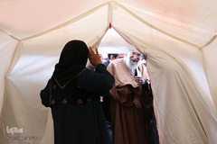 حضور رهبر معظم انقلاب در منطقه زلزله‌زده سرپل ذهاب