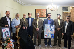 دیدار جامعه قرآنی با خانواده شهید محمود ریاحی
