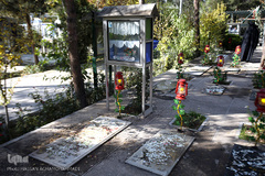 مراسم غبارروبی مزار شهداء بهشت زهرای تهران در هفته بسیج