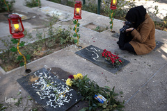 مراسم غبارروبی مزار شهداء بهشت زهرای تهران در هفته بسیج