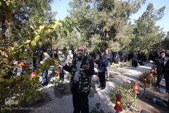 مراسم غبار روبی مزار شهداء بهشت زهرای تهران در هفته بسیج