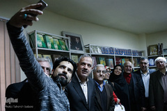 کتاب گردی احمد مسجد جامعی
