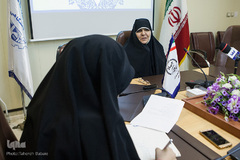 شانزدهمین نشست«با یاوران وحی»
