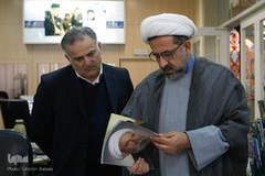 بازدید حجت الاسلام مهدی شیخ، عضو کمیسیون فرهنگی مجلس از ایکنا