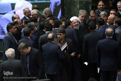 تقدیم لایحه بودجه سال ۹۶ توسط رییس جمهوری به مجلس