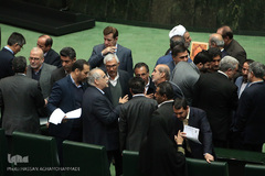 تقدیم لایحه بودجه سال ۹۶ توسط رییس جمهوری به مجلس