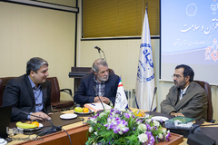 علی منتظری رییس پژوهشکده علوم بهداشتی جهاد دانشگاهی، باقر غباری بناب استاد دانشگاه تهران و صابر فرزام مدیر مسئول خبرگزاری ایکنا